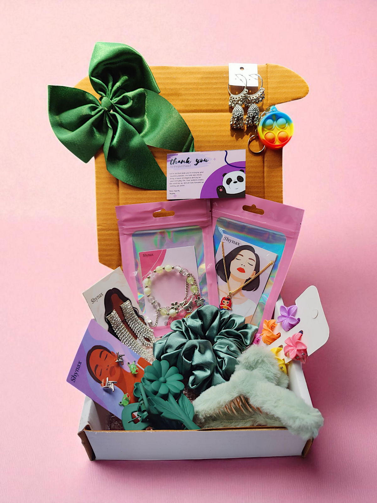 Forest Green Jewellery Hamper