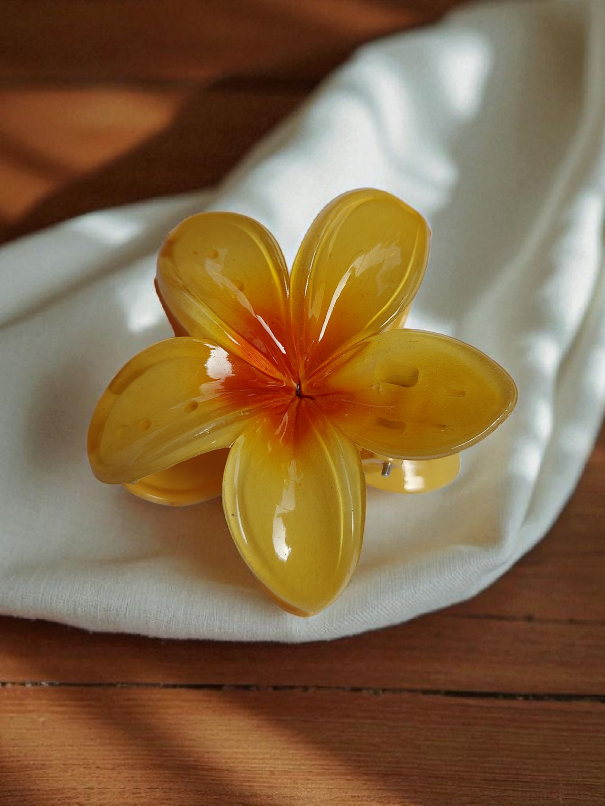 Flower clow